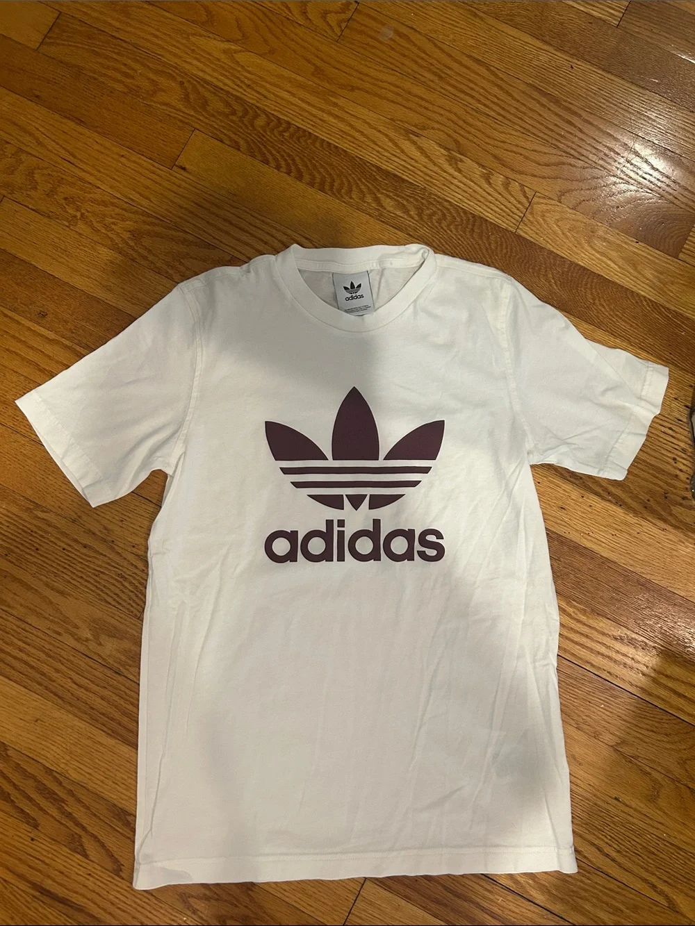 adidas White Short Sleeve Tee with Burgundy Trefoil Logo NWOT